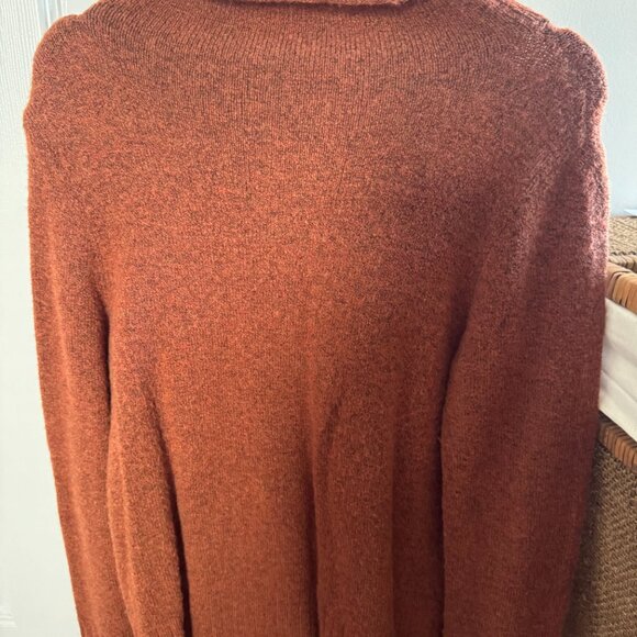 Madewell super soft rust colored sweater- size small - Picture 5 of 9